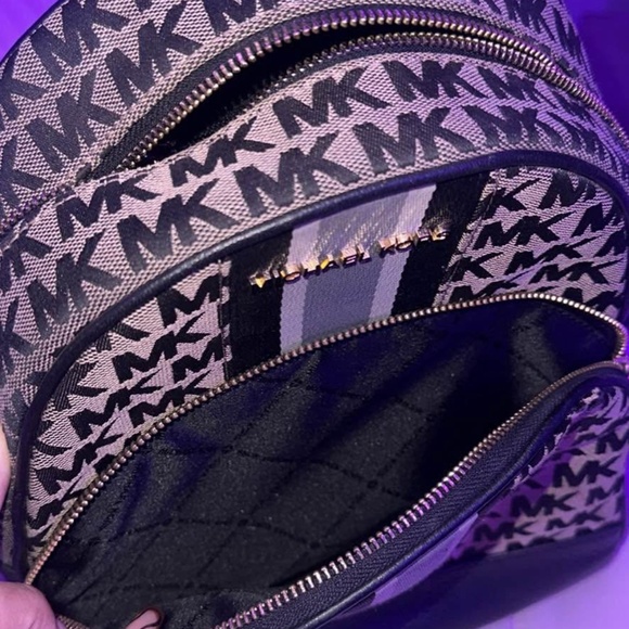 Micheal khors backpack - Picture 2 of 4